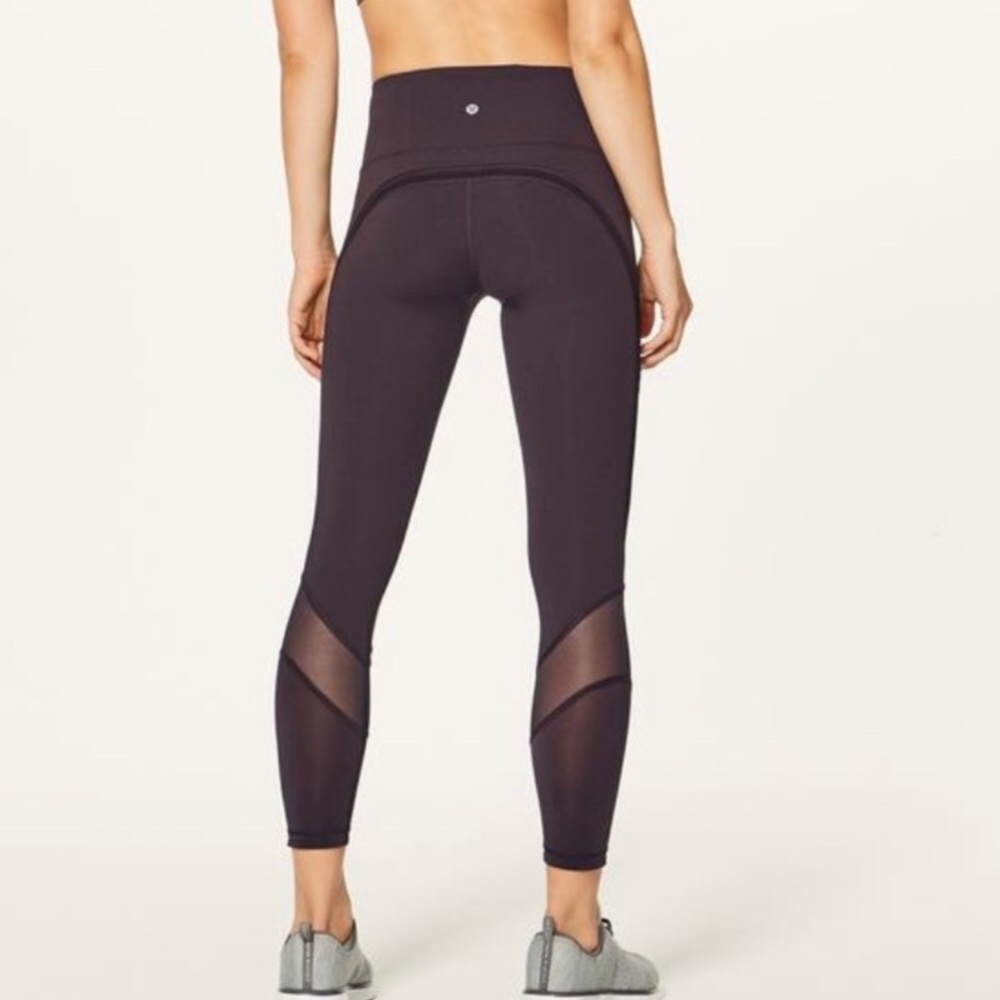 New condition Lululemon Mesh tight